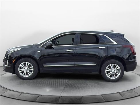 New 2026 Cadillac XT5 Luxury image 4