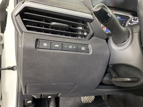 Used 2023 Nissan Altima 2.5 SV w/ SV Premium Package AWD/4WD image 27