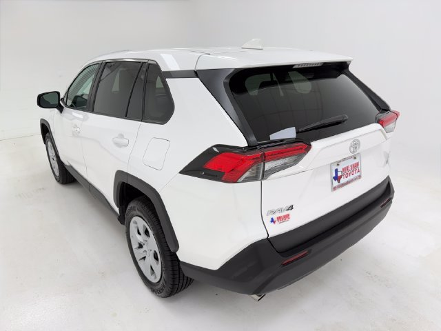 Used 2025 Toyota RAV4 LE FWD image 38