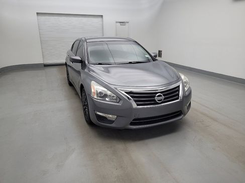 Used 2014 Nissan Altima 2.5 S w/ Display Audio Package FWD image 14