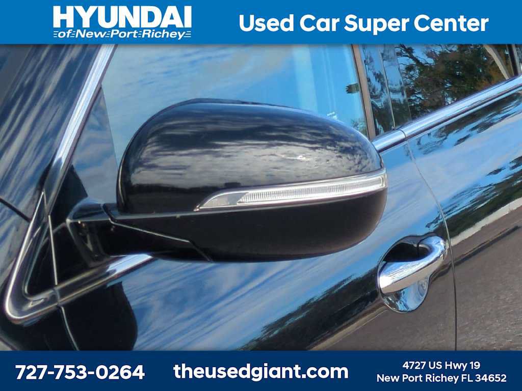 Used 2017 Kia Sorento SX AWD/4WD image 11