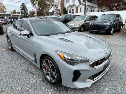 Used 2019 Kia Stinger GT1 image 8