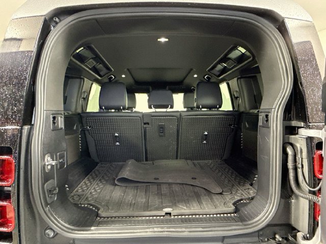 Certified 2024 Land Rover Defender 110 S AWD/4WD image 28