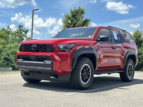 Used 2025 Toyota 4Runner TRD Off-Road Premium AWD/4WD image 19