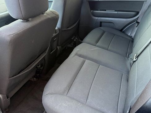 Used 2009 Ford Escape XLT image 12