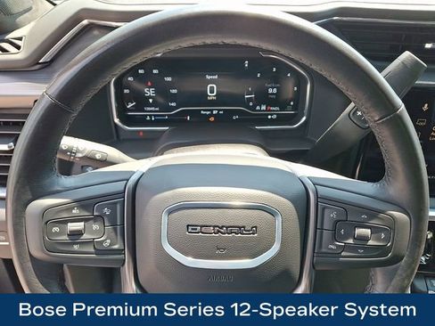 Used 2025 GMC Sierra 2500 Denali Ultimate AWD/4WD image 4