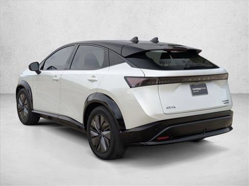 Used 2023 Nissan Ariya image 8