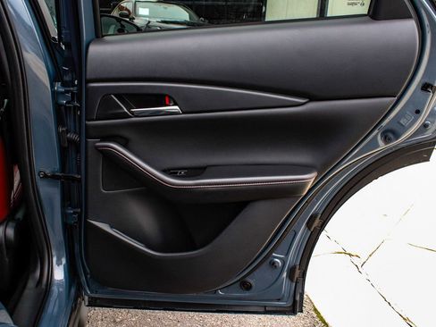 Used 2025 MAZDA CX-30 AWD 2.5 S w/ Preferred Package image 4