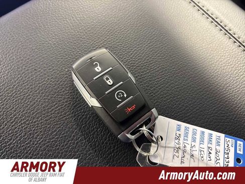 Used 2025 RAM 1500 Laramie image 20