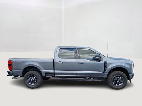 Used 2024 Ford F250 Lariat w/ Sport Appearance Package AWD/4WD image 7