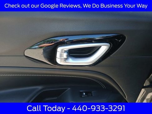 Used 2023 Jeep Compass Latitude AWD/4WD image 30