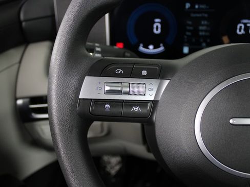 Certified 2026 Hyundai Tucson SE FWD image 25