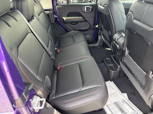 New 2026 Jeep Wrangler Unlimited Rubicon w/ Steel Bumper Group image 19