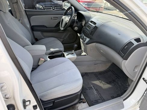 Used 2007 Hyundai Elantra SE FWD image 8