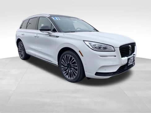 Used 2021 Lincoln Corsair Reserve w/ Equipment Group 201A image 3