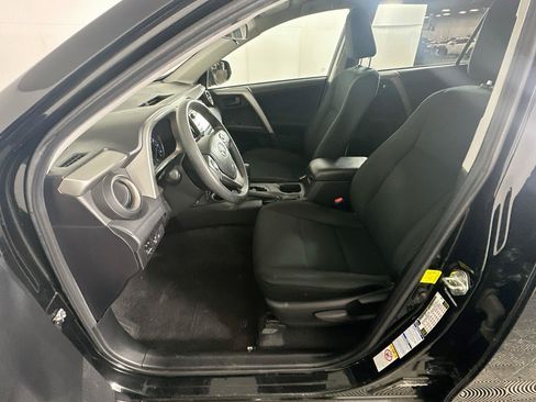 Used 2018 Toyota RAV4 LE w/ All Weather Liner Package AWD/4WD image 13