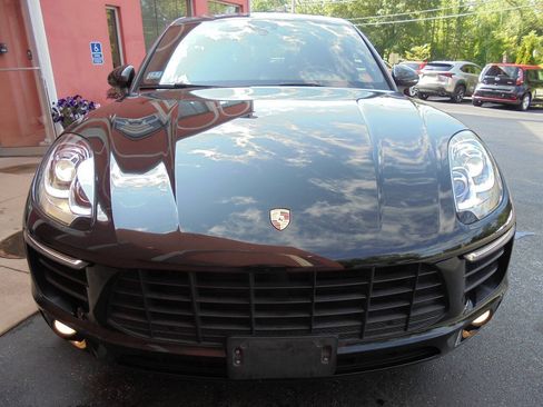 Used 2018 Porsche Macan GTS AWD/4WD image 36