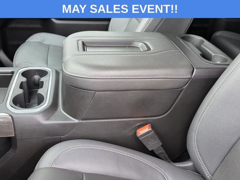 Used 2022 Chevrolet Silverado 1500 LTZ AWD/4WD image 8