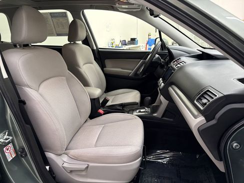 Used 2016 Subaru Forester 2.5i Premium w/ Popular Package #1 AWD/4WD image 22