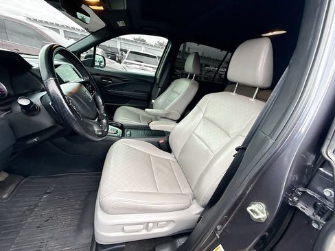 Used 2020 Honda Passport Touring image 23