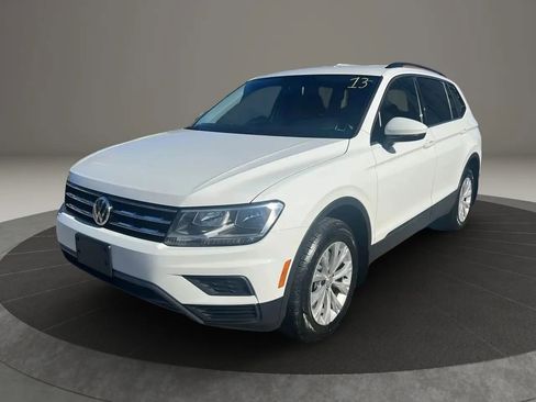 Used 2020 Volkswagen Tiguan S image 1
