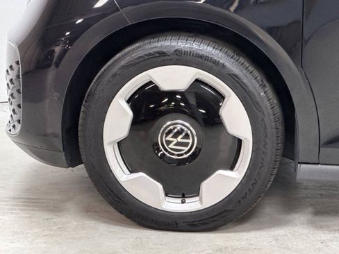 New 2025 Volkswagen ID. Buzz Pro S RWD image 25