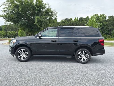 Used 2024 Ford Expedition Limited RWD image 5