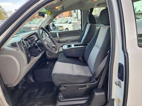 Used 2007 Chevrolet Silverado 2500 W/T image 11