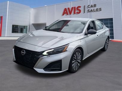 Used 2024 Nissan Altima 2.5 SV