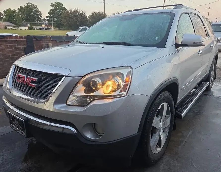 Used 2012 GMC Acadia SLT w/ LPO, 'HIT The Road' Package FWD image 1
