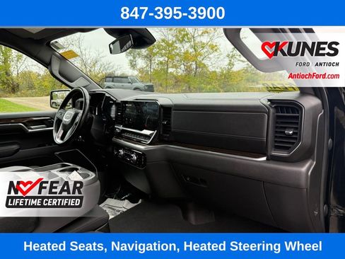 Used 2022 GMC Sierra 1500 SLE image 16