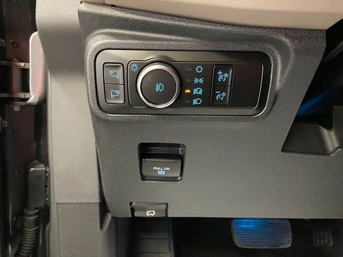 Used 2023 Ford Bronco Wildtrak image 25