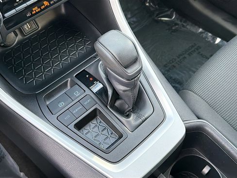 Used 2024 Toyota RAV4 LE image 27