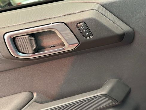 New 2025 Ford Bronco Big Bend w/ Black Diamond Package image 22