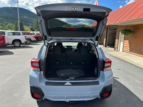 Used 2020 Subaru Crosstrek 2.0i Premium w/ Moonroof Package 1 AWD/4WD image 8