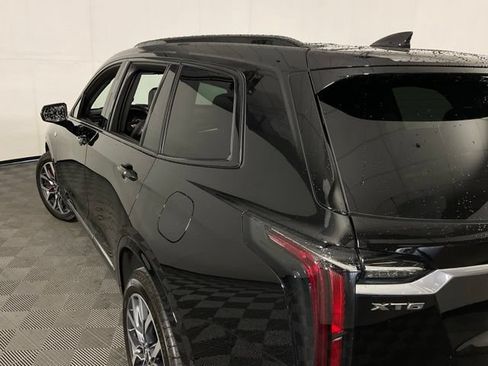 Certified 2025 Cadillac XT6 Sport w/ Technology Package AWD/4WD image 35