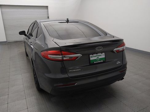Used 2020 Ford Fusion SE w/ Equipment Group 151A FWD image 6