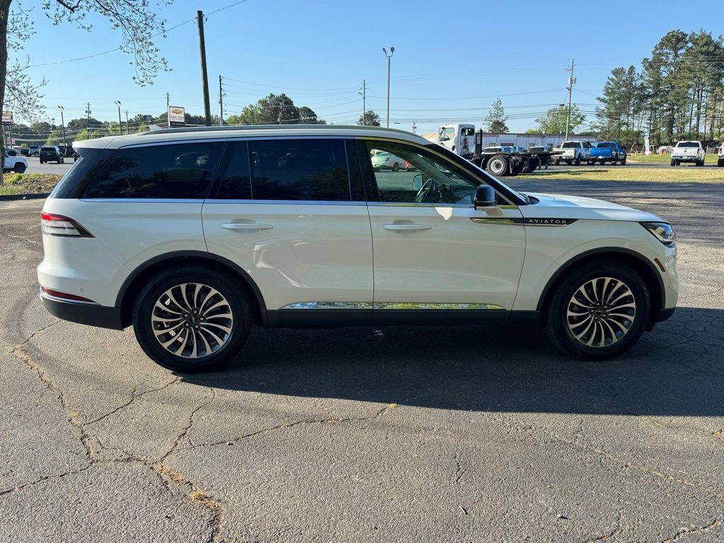 Used 2022 Lincoln Aviator Reserve w/ Class IV Trailer Tow Package AWD/4WD image 15