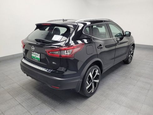 Used 2022 Nissan Rogue Sport SL w/ Premium Package FWD image 9