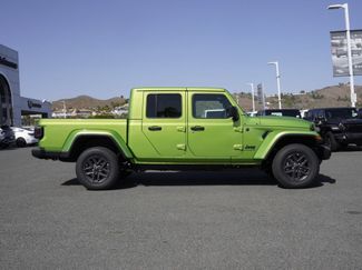 New 2026 Jeep Gladiator Sport AWD/4WD video 3