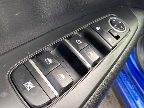 Used 2021 Kia Forte GT image 17