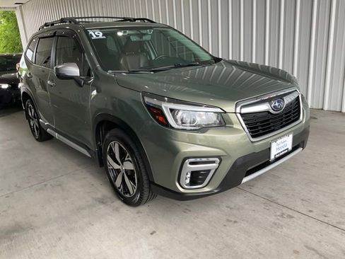 Used 2019 Subaru Forester Touring AWD/4WD image 27