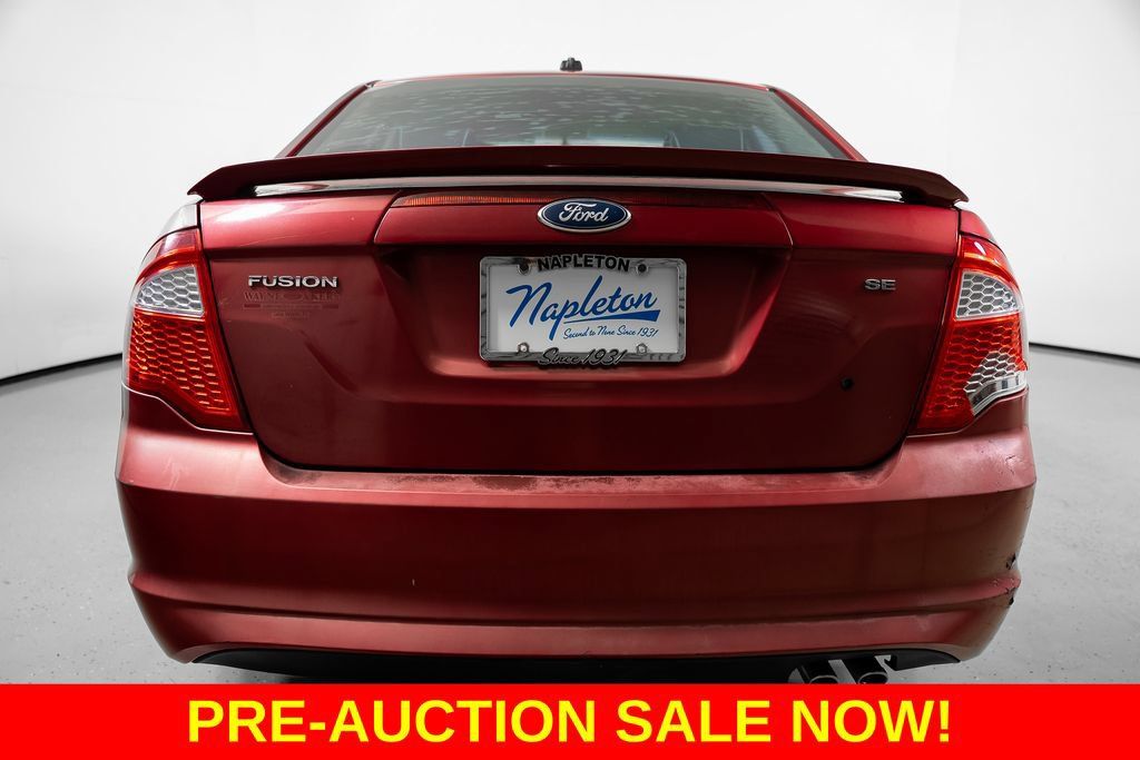 Used 2012 Ford Fusion SE FWD image 9