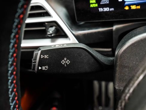 Used 2025 BMW M4 Competition RWD image 34