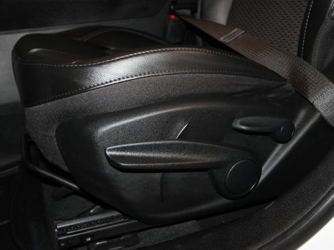 Used 2022 Jeep Compass Latitude FWD image 7