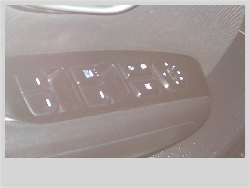 Used 2015 Kia Soul FWD image 24