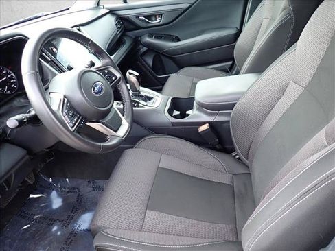 Used 2024 Subaru Outback Premium AWD/4WD image 12