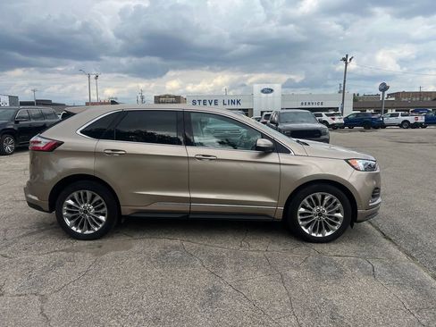 Used 2021 Ford Edge Titanium w/ Equipment Group 301A AWD/4WD image 5