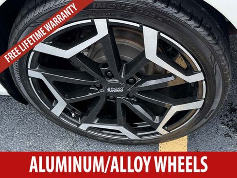 Used 2024 Nissan Altima 2.5 SR FWD image 7