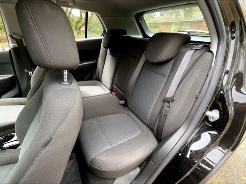 Used 2020 Chevrolet Trax LS image 19